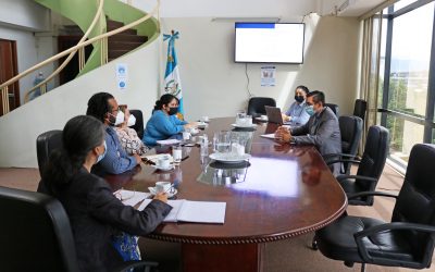 COPADEH intercambia información de trabajo que realizan con la Cruz Roja