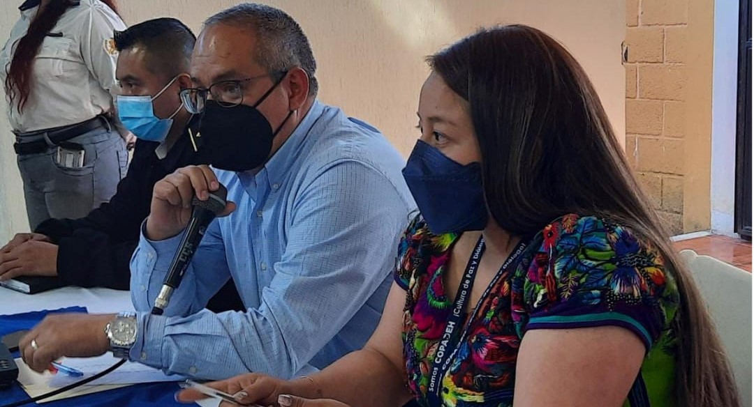 Se realiza mesa de diálogo por un conflicto de un nacimiento de agua