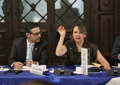 En la fotografía, la Ministra de Ambiente y Recursos Naturales, Sra. Patricia Orantes. A su izquierda el Procurador General de la Nación, Julio Saavedra.