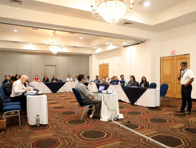 El día de hoy, se presentó a instituciones clave del Organismo Ejecutivo, el proyecto del Sistema de Monitoreo de Vulnerabilidad, Amenazas y Riesgos en Derechos Humanos, el cual permitirá anticipar, prevenir y responder de forma efectiva ante vulneraciones de derechos humanos.