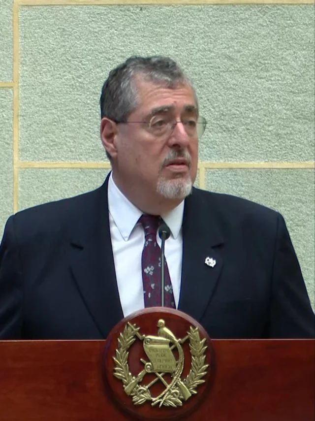 El Gobierno del Presidente @bernardoarevalogt, reconoce la deuda histórica con los pueblos indígenas y reitera su voluntad de avanzar en el respeto, la dignidad y los derechos de quienes han sido pilares fundamentales de nuestra identidad y riqueza cultural. 

#COPADEH #PueblosIndigenas #DIPI2025